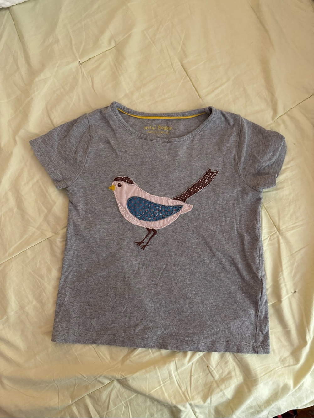 mini boden t-shirt size 4/5